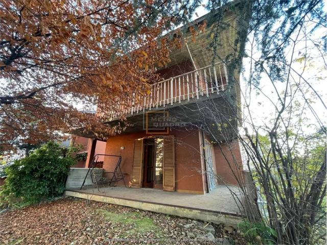 Villa in vendita a Torre Boldone BG