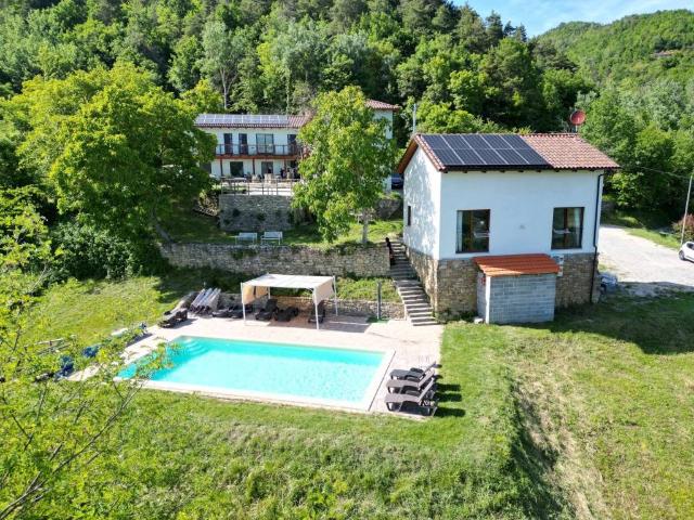 Villa in vendita a Torre Bormida CN