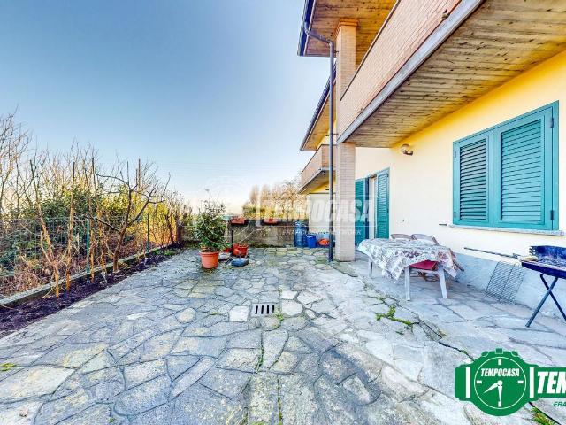Villa in vendita a Torre Beretti e Castellaro