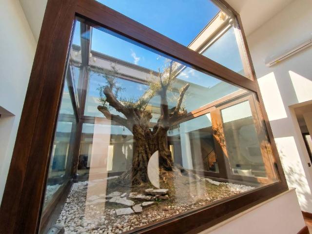 Villa in vendita a Torre de' Roveri BG