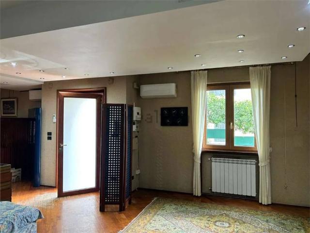 Villa in vendita a Torre del Greco NA