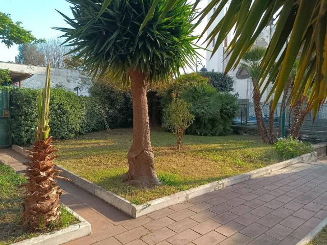 Villa in vendita a Torre del Greco NA