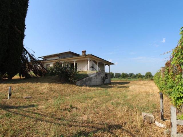 Villa in vendita a Torre Pallavicina BG