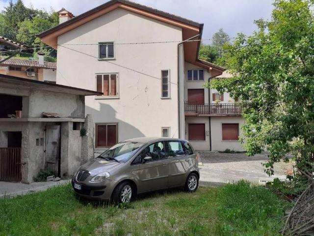 Villa in vendita a Torreano UD