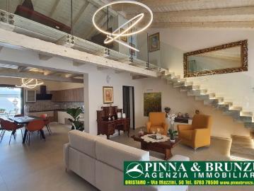 Villa in vendita a Torregrande, Oristano