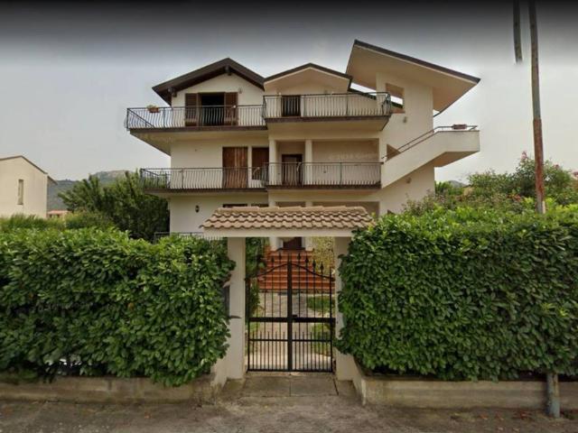 Villa in vendita a Torrenova ME