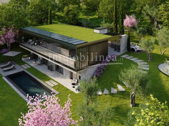 Villa in vendita a Torri del Benaco VR