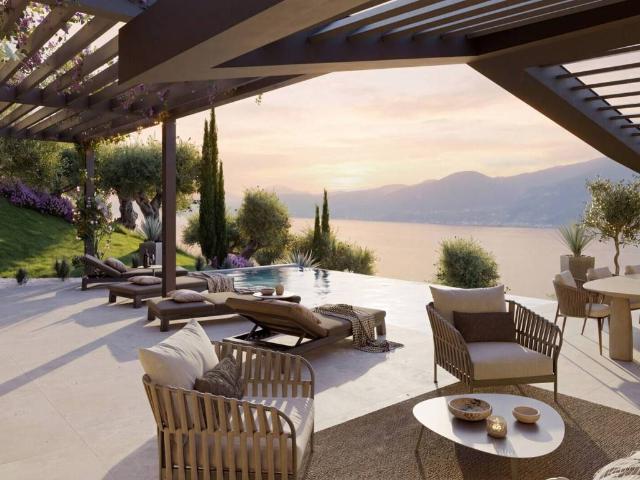 Villa in vendita a Torri del Benaco VR