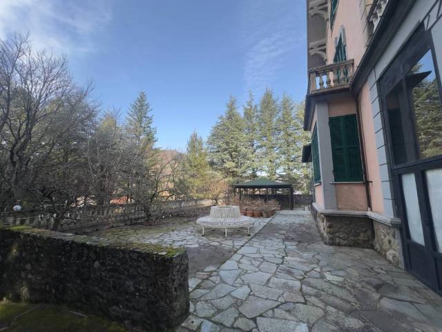 Villa in vendita a Torriglia GE