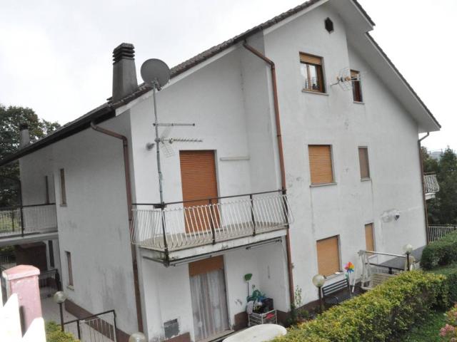 Villa in vendita a Torriglia GE