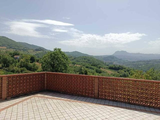 Villa in vendita a Torrioni AV