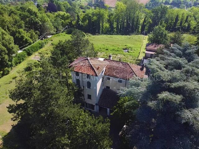 Villa in vendita a Tortona AL
