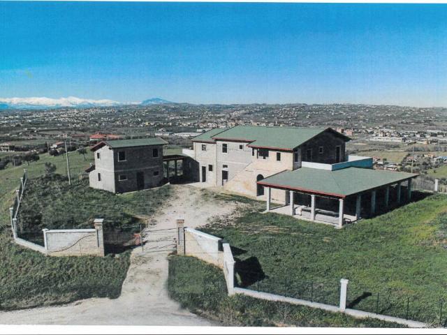 Villa in vendita a Tortoreto TE