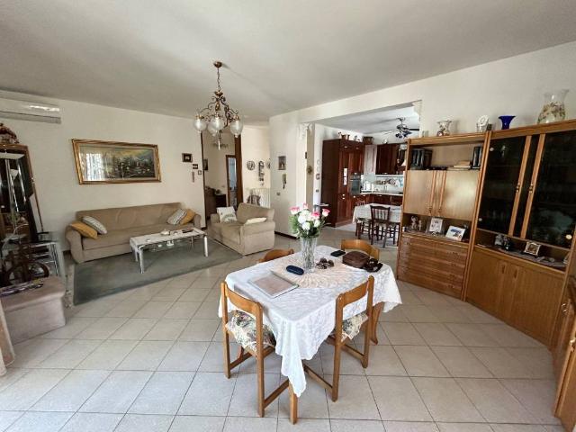 Villa in vendita a Tortoreto TE