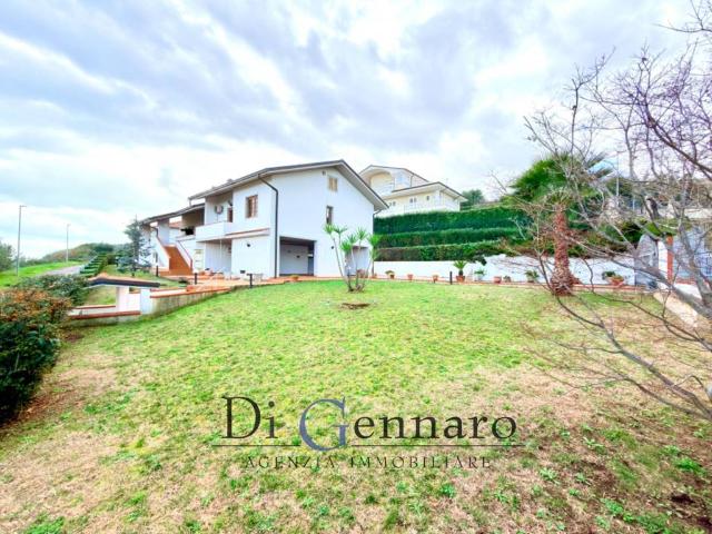 Villa in vendita a Tortoreto TE
