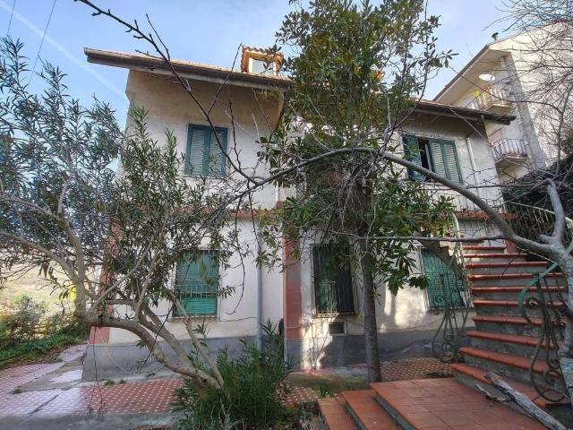 Villa in vendita a Tortorici ME