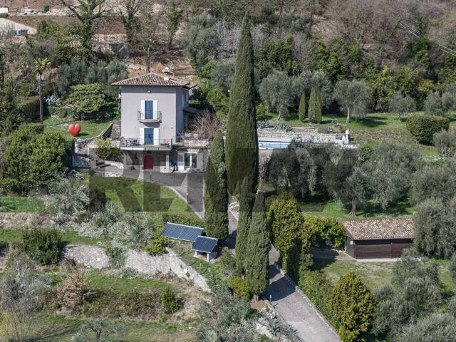 Villa in vendita a Toscolano Maderno