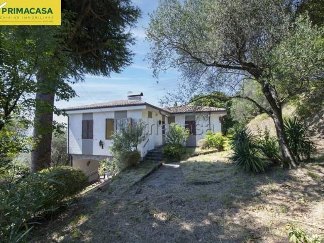 Villa in vendita a Toscolano Maderno BS