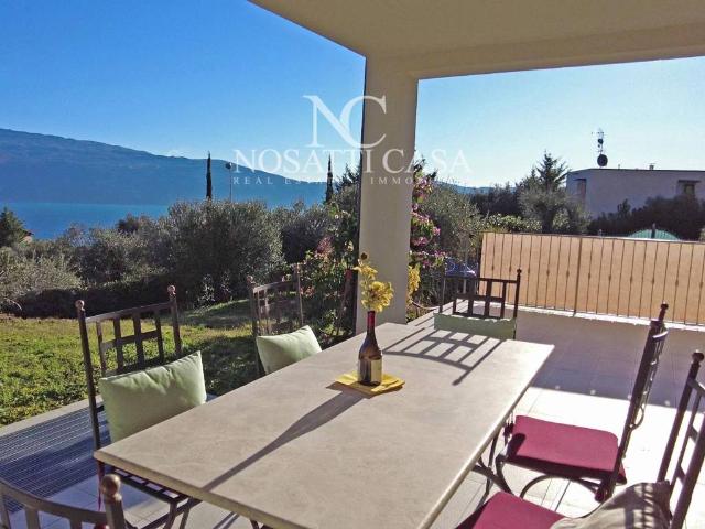 Villa in vendita a Toscolano Maderno BS