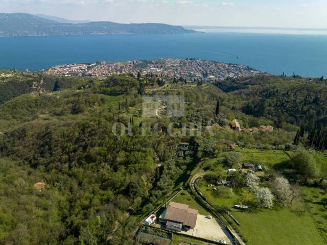 Villa in vendita a Toscolano Maderno BS