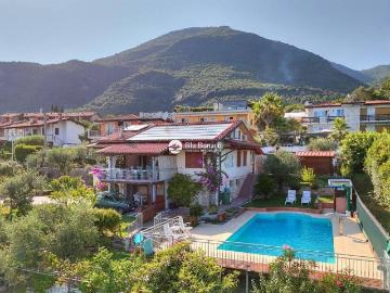 Villa in vendita a Toscolano Maderno BS