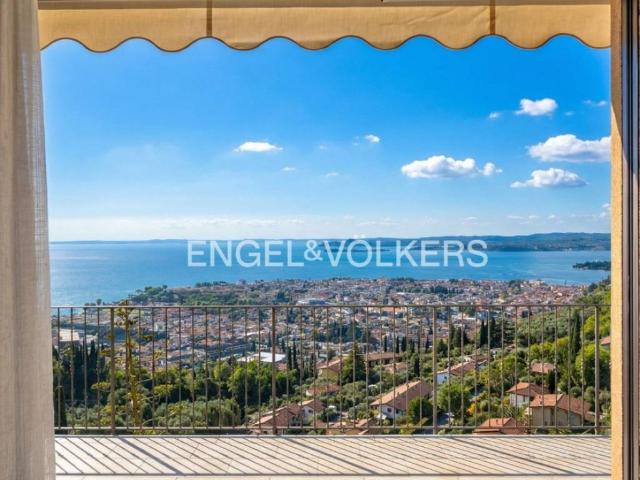 Villa in vendita a Toscolano Maderno BS