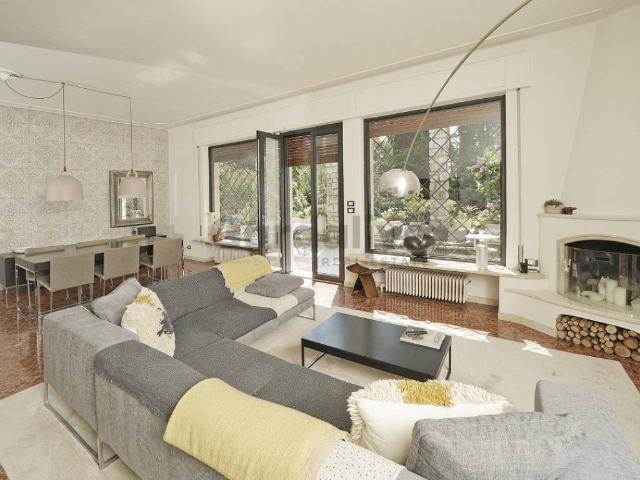 Villa in vendita a Toscolano Maderno BS