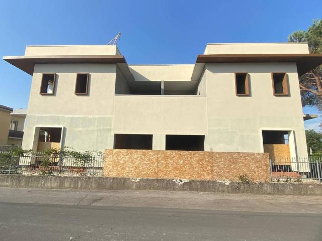 Villa in vendita a Tavazzano con Villavesco LO