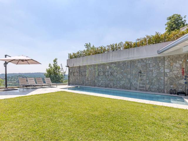 Villa in vendita a Tavernerio CO