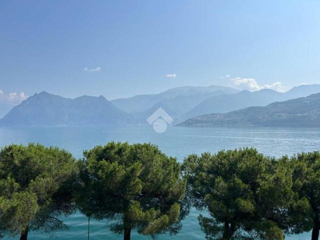 Villa in vendita a Tavernola Bergamasca BG