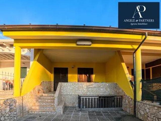 Villa in vendita a Taviano LE