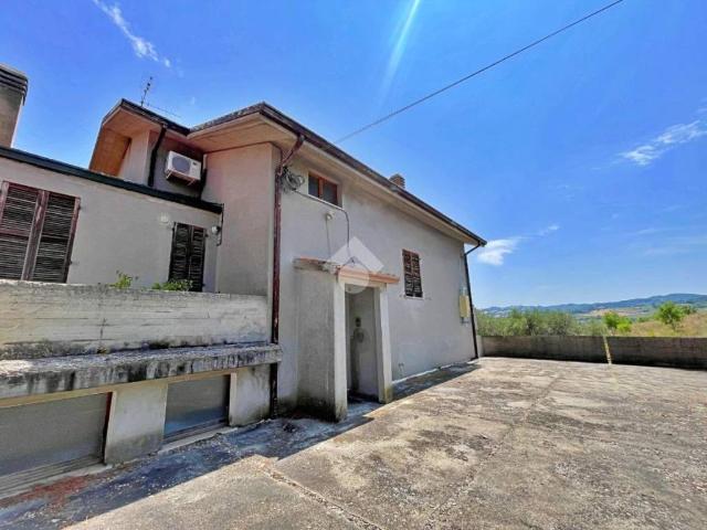 Villa in vendita a Tavullia PU