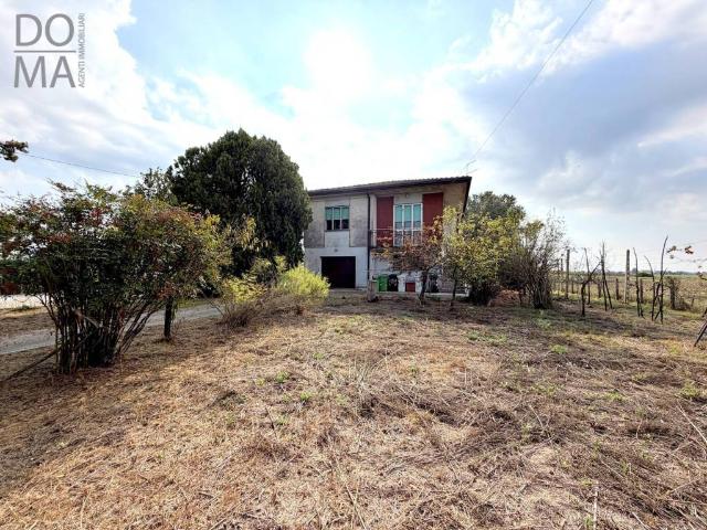 Villa in vendita a Taglio di Po RO