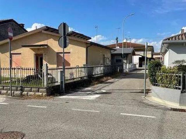 Villa in vendita a Taglio di Po RO