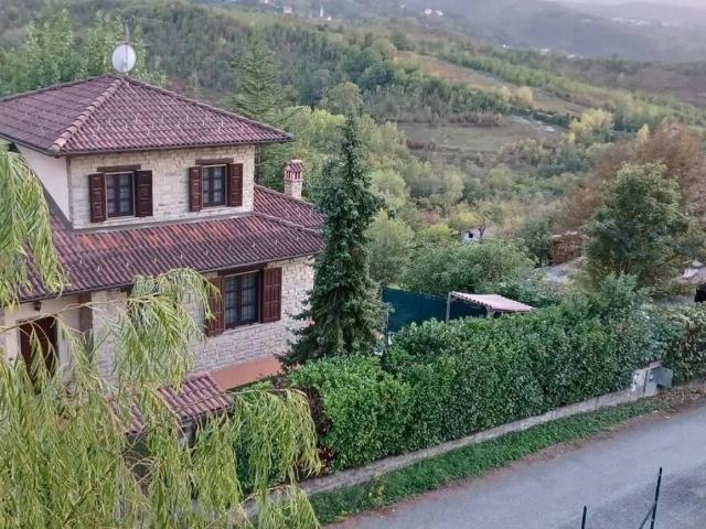 Villa in vendita a Tagliolo Monferrato AL