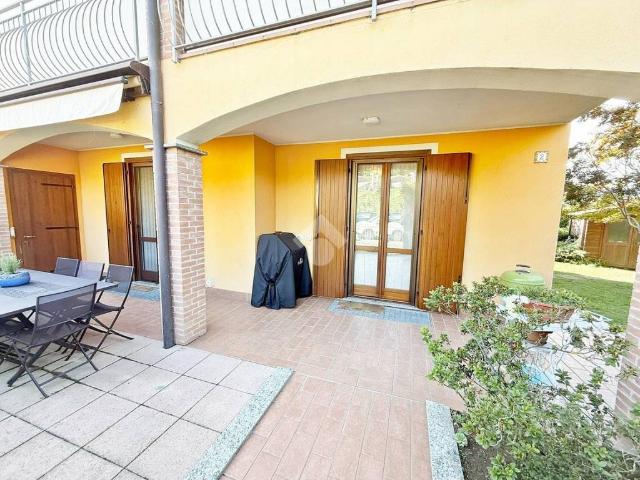 Villa in vendita a Taino VA