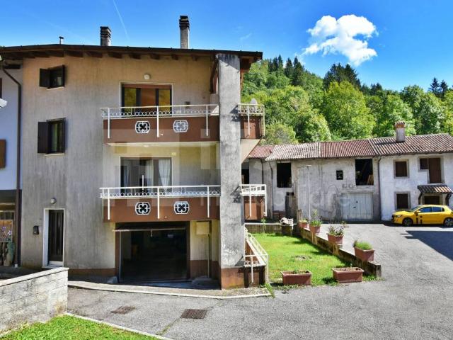 Villa in vendita a Taipana UD