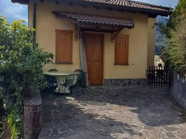 Villa in vendita a Taleggio BG