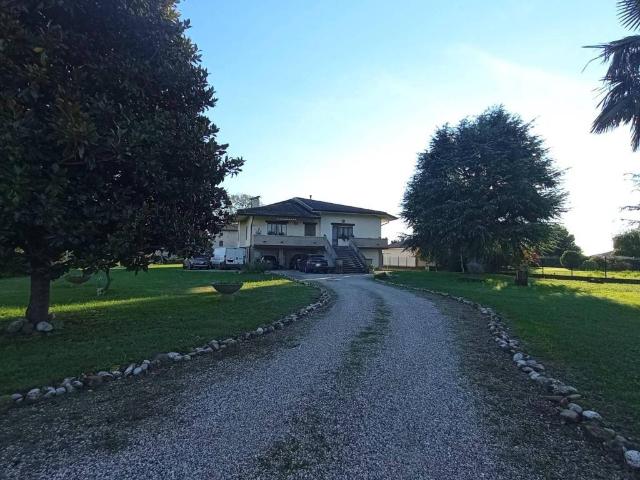 Villa in vendita a Talmassons UD