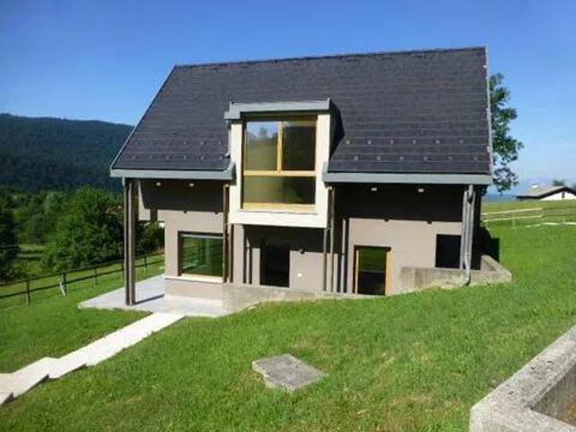 Villa in vendita a Tambre BL