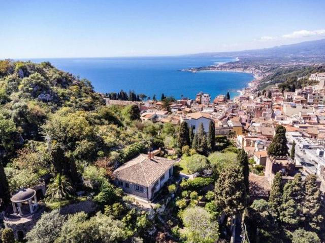 Villa in vendita a Taormina