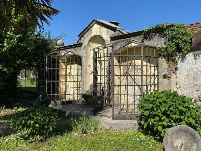 Villa in vendita a Tarcento UD