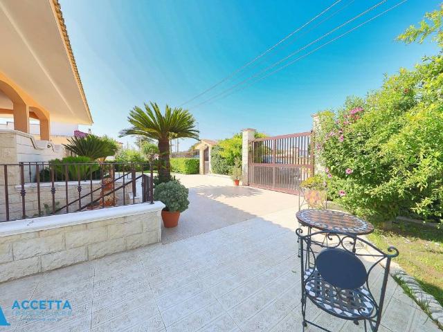 Villa in vendita a Taranto TA