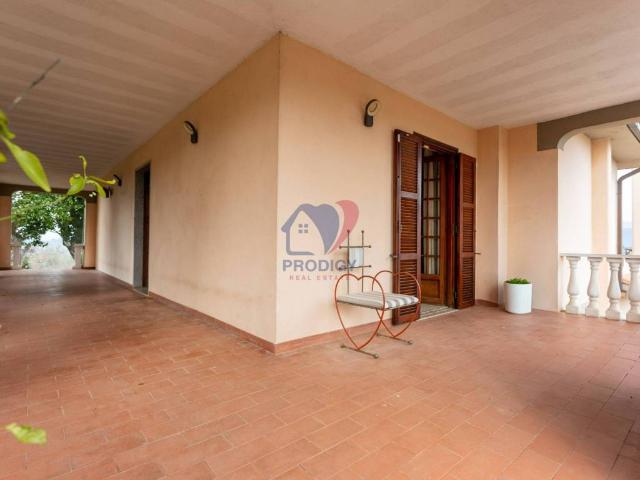 Villa in vendita a Tarano RI