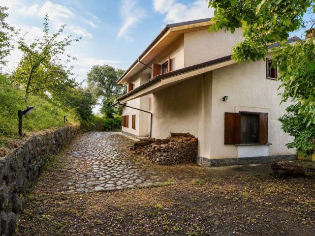 Villa in vendita a Teano CE