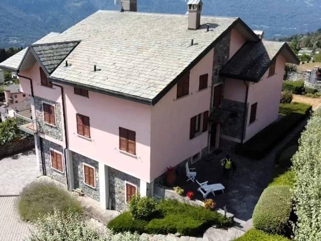 Villa in vendita a Teglio SO