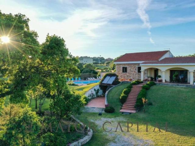 Villa in vendita a Telti OT