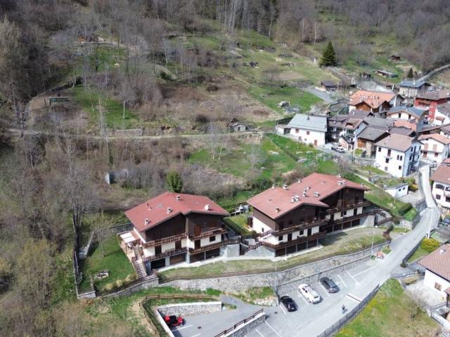 Villa in vendita a Temù BS