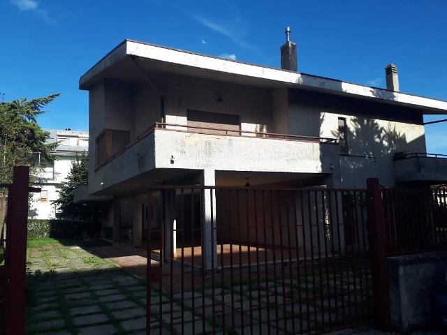 Villa in vendita a Teramo TE