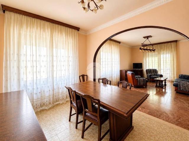 Villa in vendita a Teramo TE